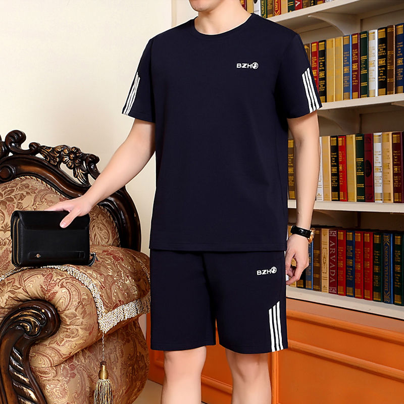 男人上衣要不要塞裤腰?许多人都做错了，看下面男人是如何穿的