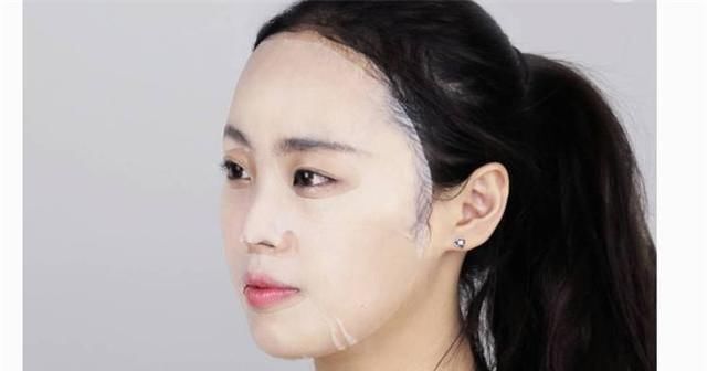  「女人」女人不管多少岁,请少在这2个时间段敷面膜,浪费不说还易伤脸!