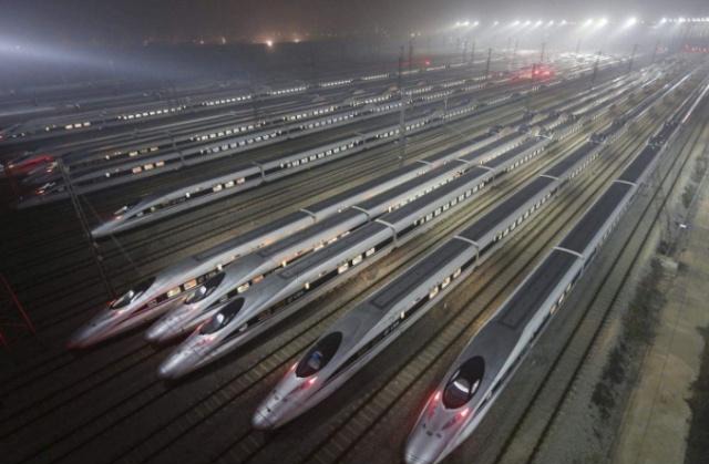 中国即将修建超长高铁，全线共有80个站点，可享受沿途四季变化