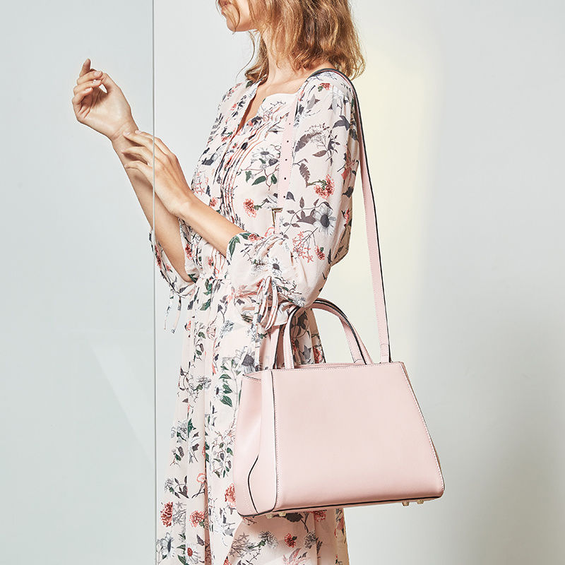 创意手提单肩包，造型非常的酷炫