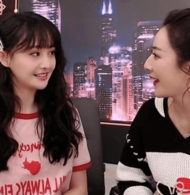  「地地」自从郑爽出现在薇娅的卖货直播间后，我清楚地地识到了人性的丑陋