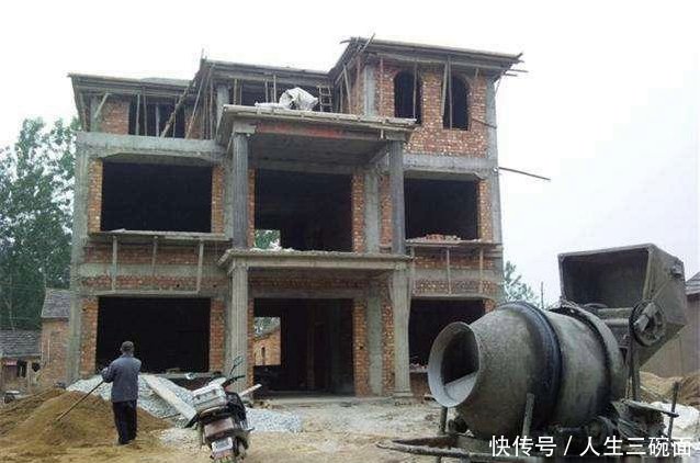  老房■老房拆了重建也不准, 楼层加高也不准, 有宅基地也不准建,