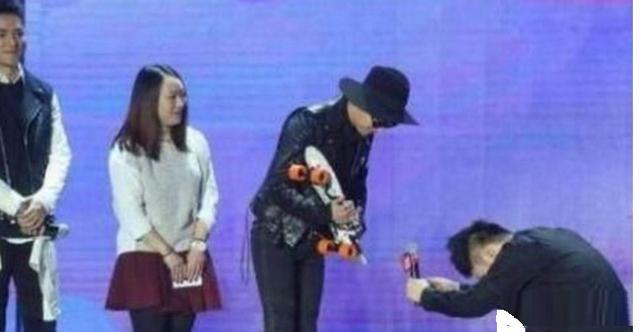 杜海涛餐厅就＂7人腹泻＂事件发声明：承认并非碰瓷 网友评论亮了