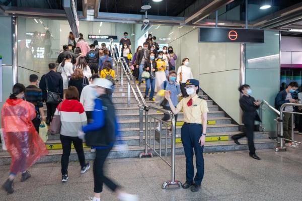  [出门]下周一坐多地铁记得早点出门！广州地铁这些站点客流量升高或限流