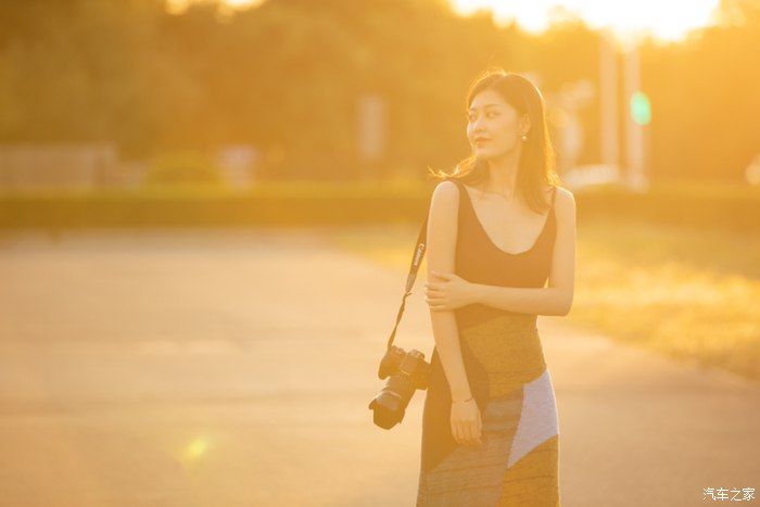 和骐达TIIDA一起行过一座城，邂逅一次“美”