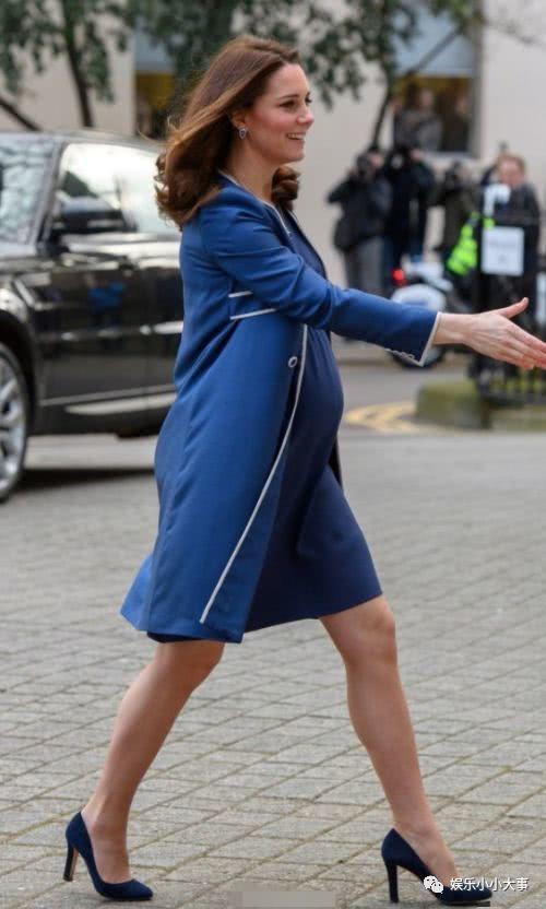 永远不会穿错的凯特王妃，每次和威廉王子出席活动。这搭配不是情