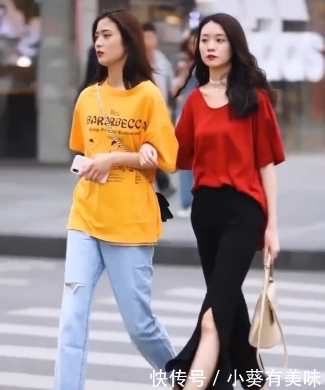  搭配@女神和女汉子成为闺蜜太抢镜：一个穿真裤子，一个穿“假裙子”