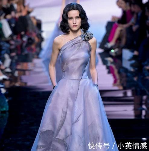 2018流行紫外光色，阿玛尼秀场的紫霞仙子们，让你惊艳了吗