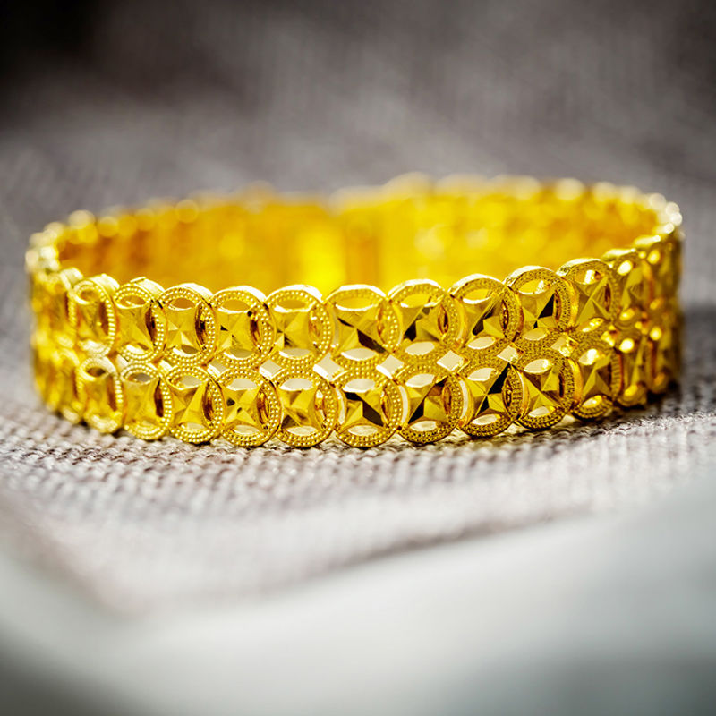 为什么大老板都爱戴“金”?越南沙金，花最少的钱，戴最多的金