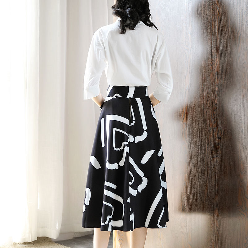 突然发现的素雅秋裙，比棉麻舒适，比欧货洋气，适合60后穿