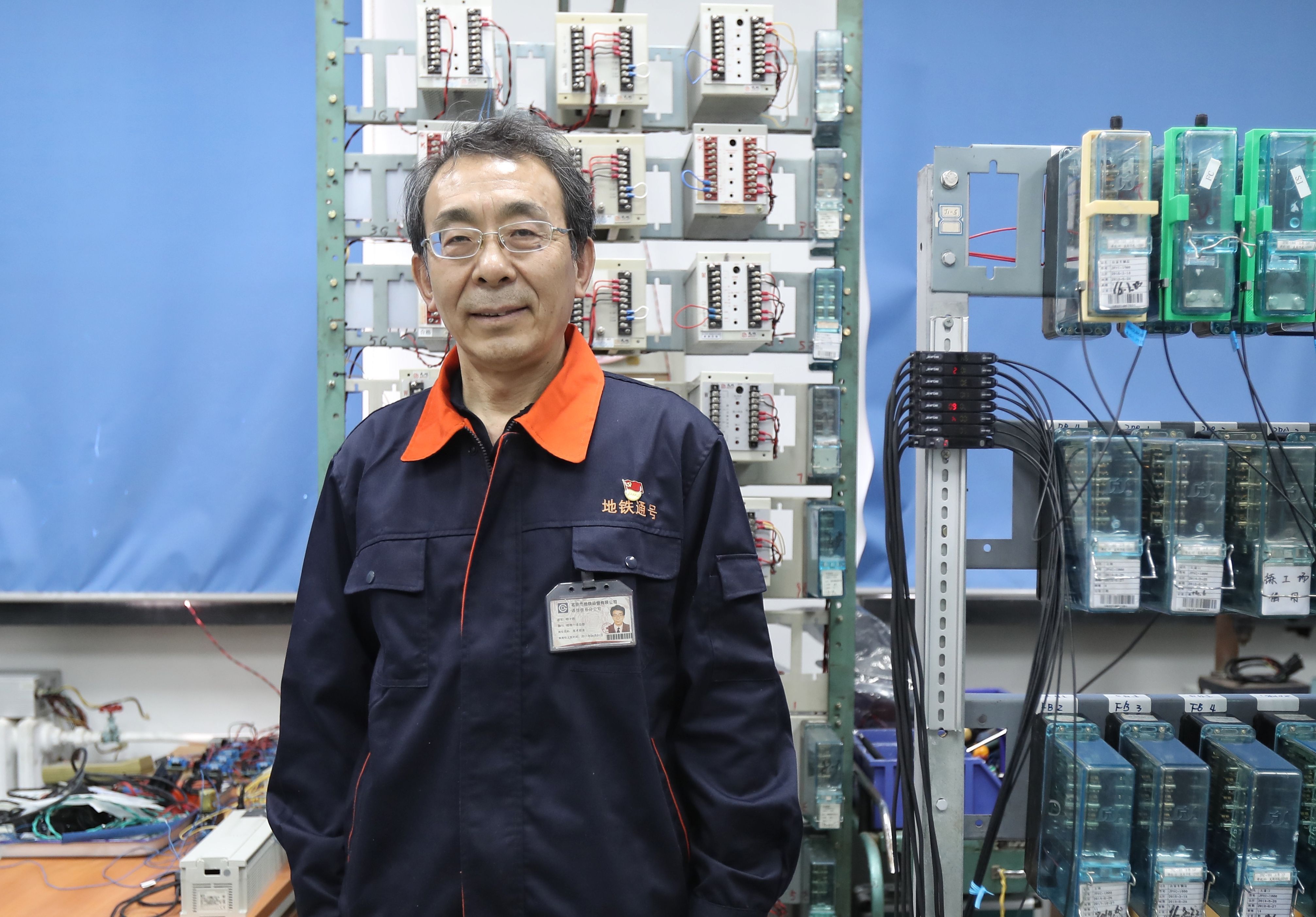  「道岔在线监测」北京地铁杨才胜：从技校毕业生到地铁“信号神医”