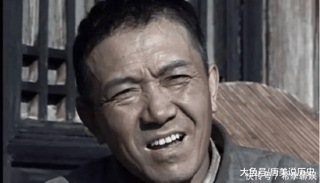 『国家』美国街头现共享M16步枪,民主国家开放至此