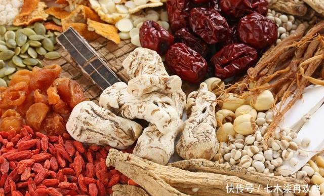 马来西亚华人昆明开店，通过肉骨茶讲述拼搏史