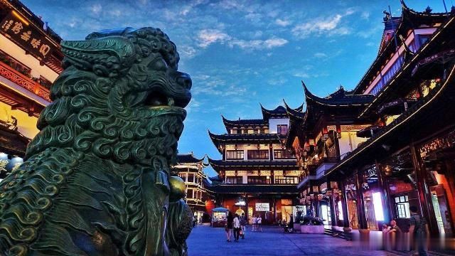 魔都上海:旅游景点大全,带你领略上海大都市的魅力!