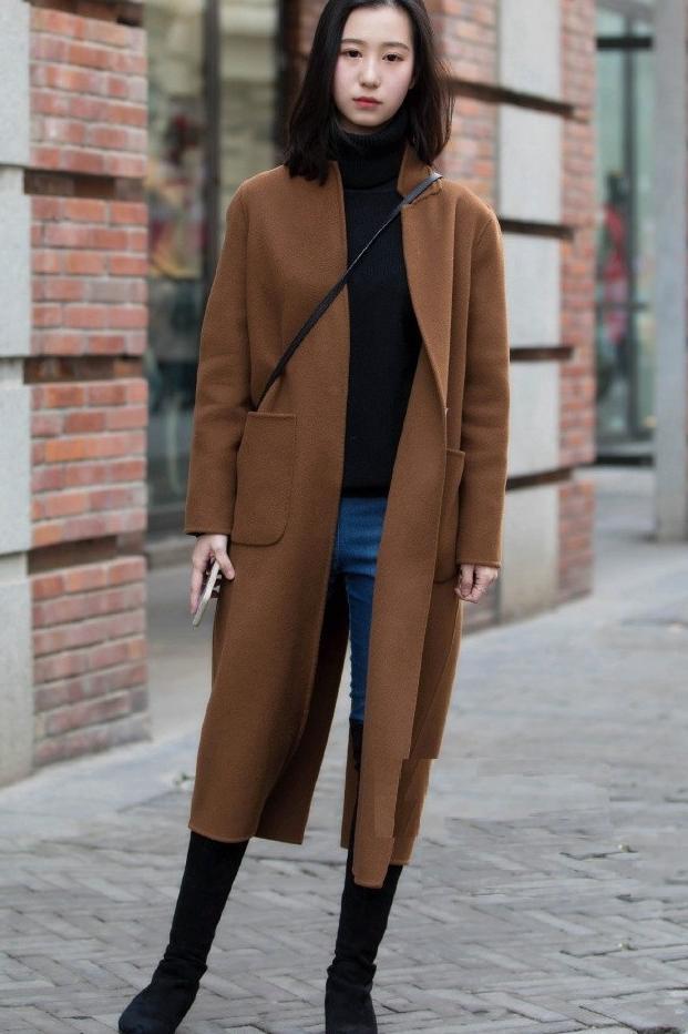 街拍：街头高颜值的小姐姐，个性时尚的穿搭，女神范儿十足！