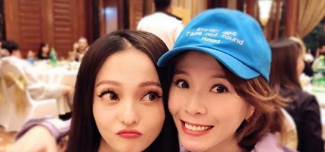  姐妹：黄雅莉获胜因为张韶涵？舞台上大谈姐妹情，苏诗丁输比赛引争议