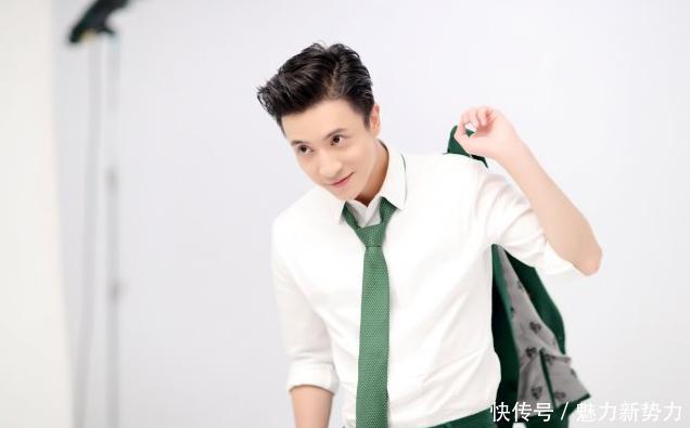 《我们的少年时代》男主穿西装，千玺难敌王源，王俊凯变化最大