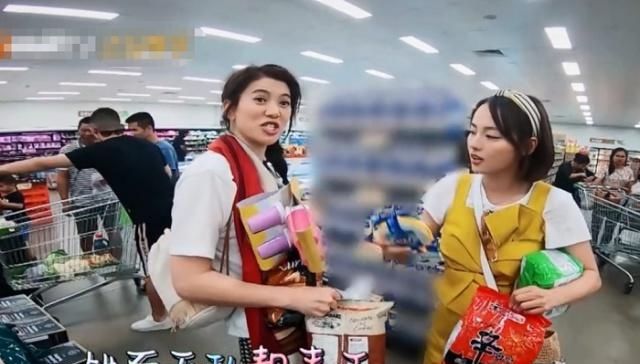《妻子2》袁咏仪章子怡去购物,两人的消费习惯却透露了真实状态