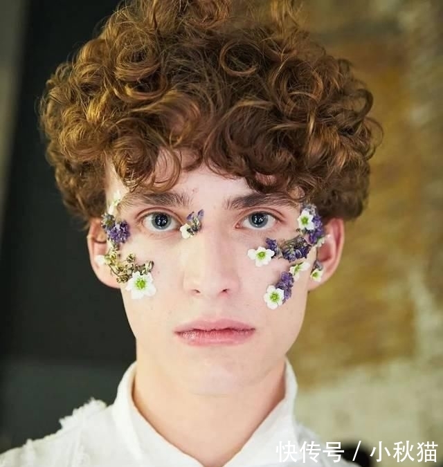 #美妆圈#20岁的他成为了美妆圈新Icon!