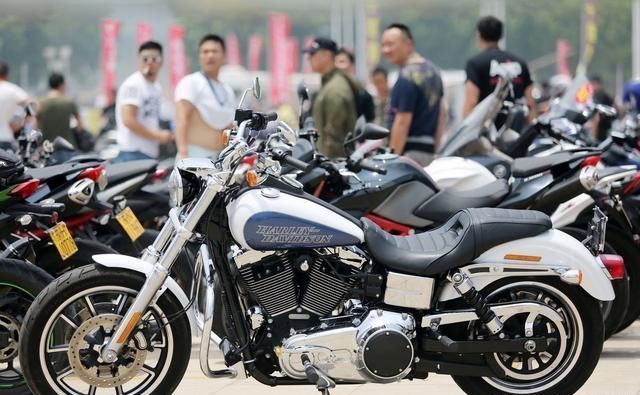  「摩托车」农村电动车，摩托车都难逃被限，农村朋友，有什么解