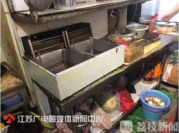 景枫满分日料被爆食物中毒，涉及几十人？说网友诈骗，删评才退款