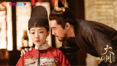 大明风华邓家佳演的角色