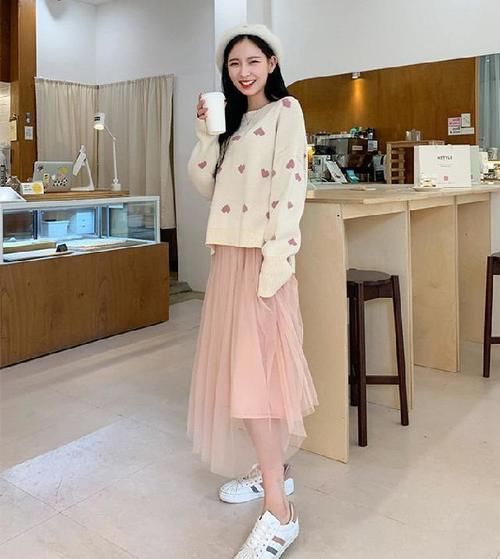  「长裙」半身长裙如何搭配才好看？这些要点掌握好，让你美得像花儿一样