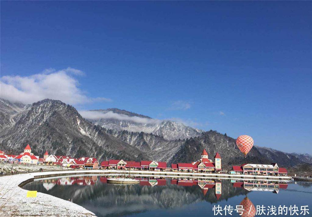 北方的雪可以飘飘欲仙,南方下雪也可以童话世界,西岭雪山就是南