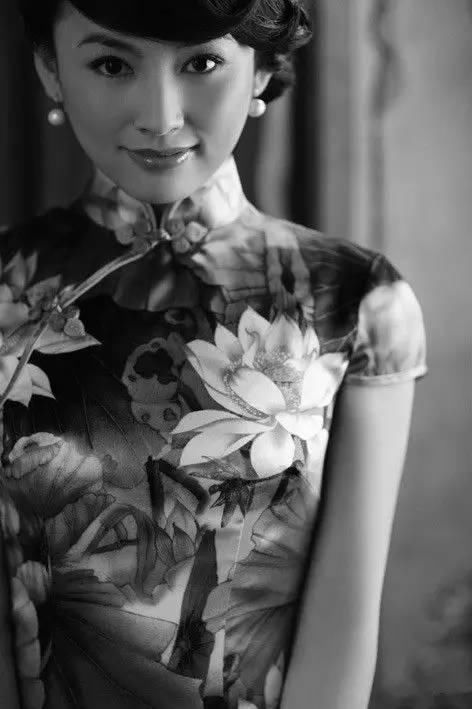 50张勾魂女子旗袍照片，真养眼！