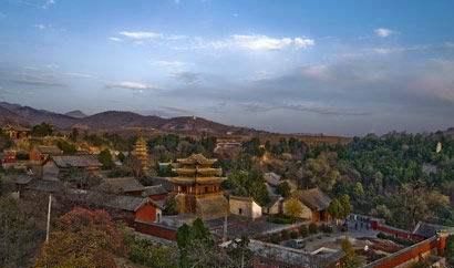 李连杰电影《少林寺》在这里拍摄，风穴寺古朴而又清幽！