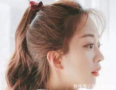 四种流行的“高马尾”扎法，清爽又“少女”，不知你学会了吗？