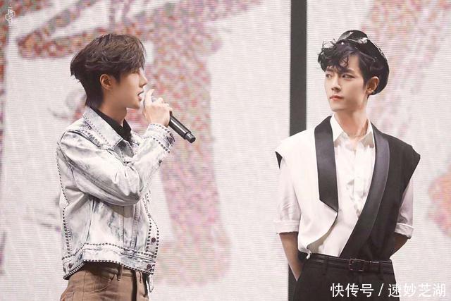 王一博跨年演唱会造型