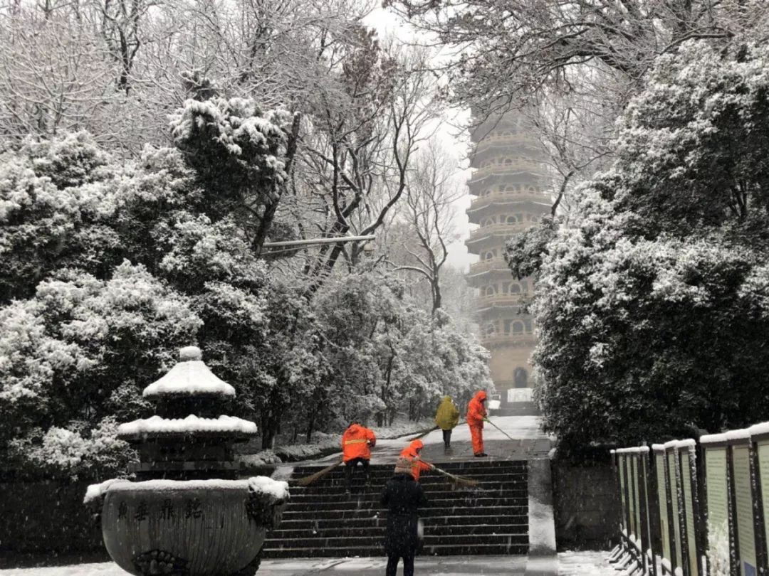 2019年南京第一场雪，还在下!