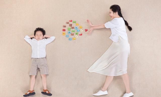 『逆反情绪』家长越管,孩子越不听话?专家支招:这样做比打骂吼叫都管用