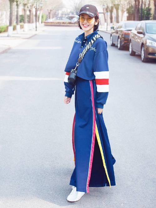 这两位女星称得上干净，她俩都爱阔腿裤，这样穿不露光