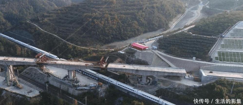  [沿线]湖北正在大力修建一条省内高铁, 沿线7市3县受益!