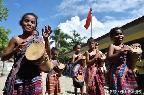 此国对中国免签，妇女只认中国，纸币印中文，总想从中国得到资助