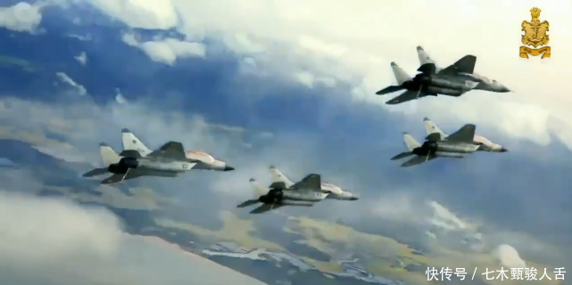 国产航母交付使用视频