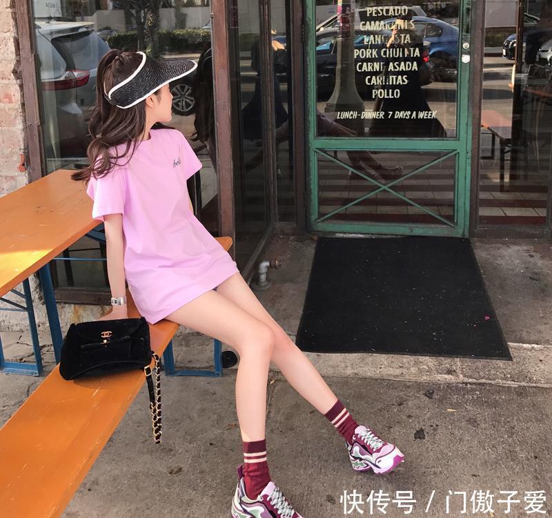 『欧之尚新潮』百搭又减龄的T恤连衣裙,时尚中更添休闲味道!