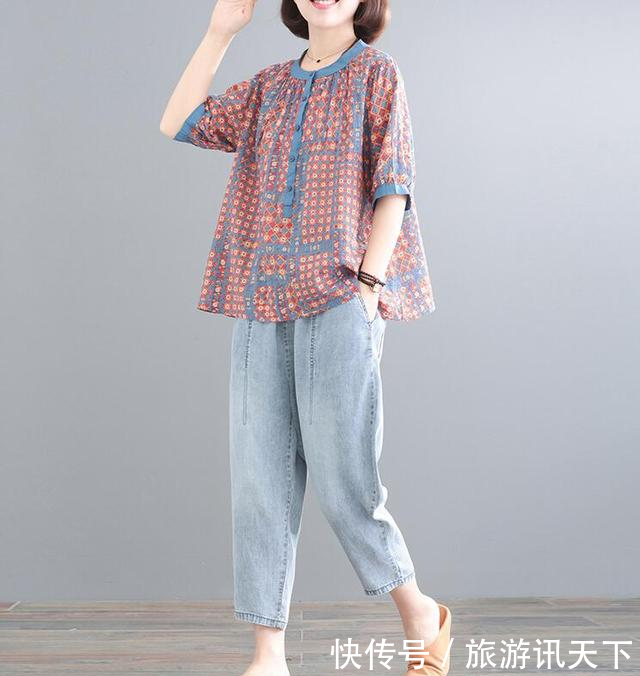  [显嫩]今年巨火的一款上衣，叫“春小衫”，洋气又显嫩，出门游玩很显瘦