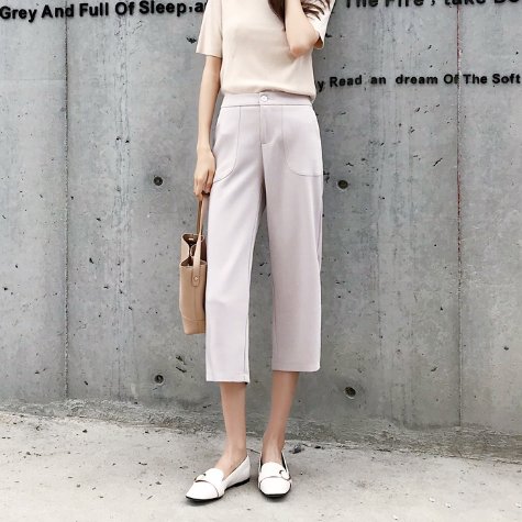 太美了!立秋后裙子别穿了，今秋流行洋气阔腿裤，韵味十足，美爆