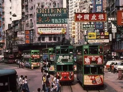  「艺术」你读懂这些奢侈品店铺背后的设计语言了吗？