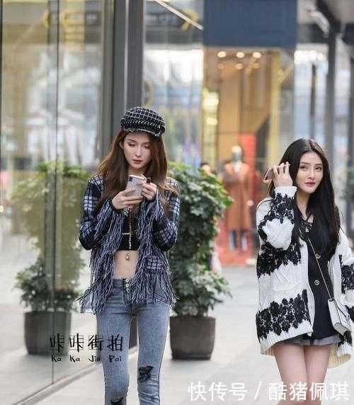 「 姐妹花」看了怦然心动，街拍：这么美的姐妹花