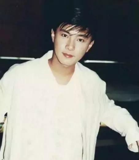 张卫健因谣言再上热搜：我这一生都在做一个斗士