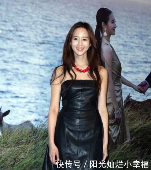 张钧甯豁出去了，后面三角区真明显，网友太敢穿了！