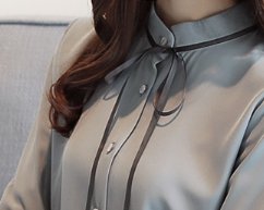 天那!小姨太会穿了,刚入秋就换上这样的秋装,美嫩的像18姑娘