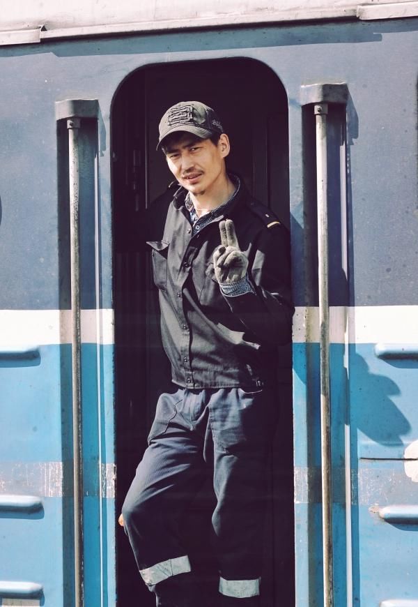 蒙古行纪 | 从二连到乌兰巴托,火车驶过国门