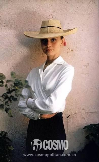 经典才是永恒！来看看奥黛丽赫本的穿搭吧！