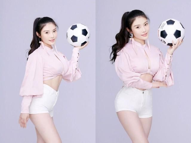 徐冬冬紧出了名！裸色长裙穿得那么紧，简直就是大写的S型！