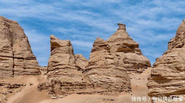 中国最奇怪的湖泊，干涸了30多年，如今却突然“起死回生”